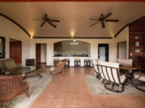 Club del Mar Oceanfront Hotels in Jaco