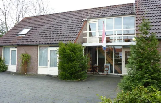 帕達迪索汽車公寓