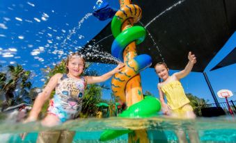 Lakeside Forster Holiday Park and Village