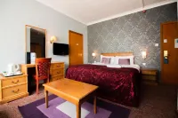Westone Manor Hotel Hotels in Moulton