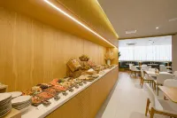 Qoya Hotel Curitiba, Curio Collection by Hilton - Frühstück