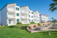 Pierre & Vacances Menorca Cala Blanes Отели в г. Cala en Blanes