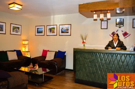 Hostal Los Uros Отели в г. Пуно
