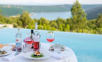 Villa Stefanija Small Boutique Hotel&Restaurant