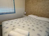 Coolum Budget Accommodation Hotels in Coolum Beach