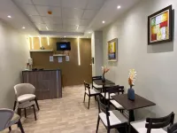 Hostel Apart