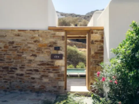 Hide Out Villas Hotels in Ios