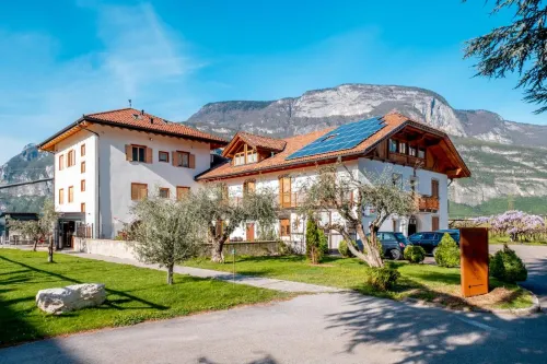 Antico Fienile Agritur فنادق في Mezzolombardo