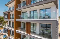 Waterside Sea View Apartments