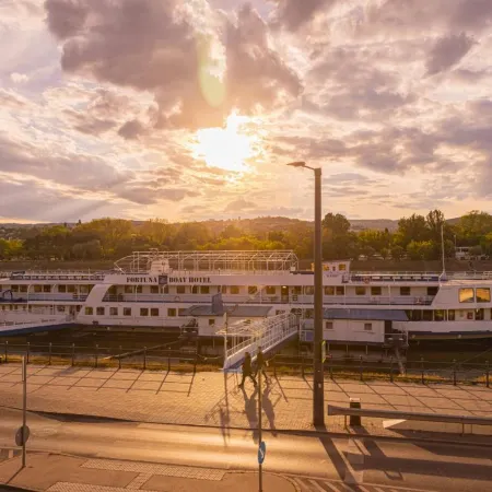 Fortuna Boat Hotel Budapest