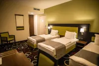 Garden Hotel Wellness és Konferencia Hotels in 