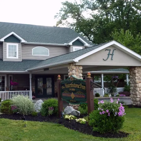 Hearthstone Inn & Suites