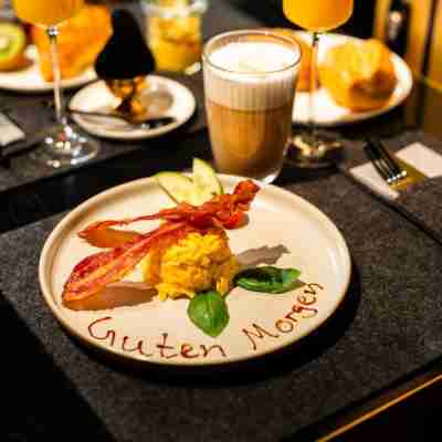 傳奇飯店 Dining/Meeting Rooms