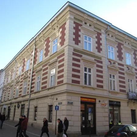 Rembrandt Aparthotel Отели рядом с достопримечательностью «Коллегиум Майус»