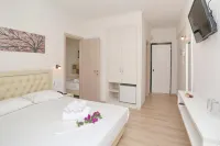 Sun Hotel