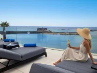 Blue Marina Suites - Boutique Apartments