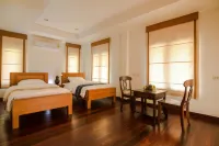 ThaiHome Resort