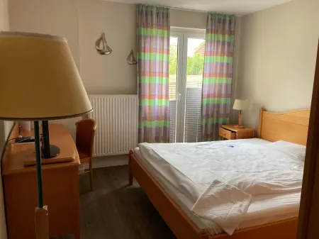 Hotel Die Friesenhalle Отели в г. Лангенхорн