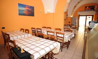 Hotel Miramare - Housity