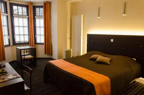 Le Vieux Beffroi Hotels in Béthune