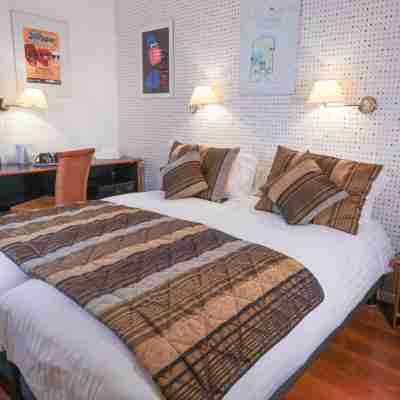 Hôtel des Remparts Rooms