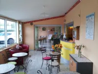 Tour Hôtel Hôtels à : Saint-Seurin-de-Cadourne