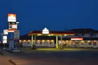 Blue Bell Inn Hotels in Fort Nelson