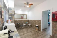 ViOletta Hotels near Torrefazione Remondi