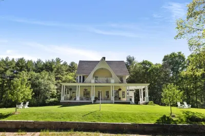 Noble House Inn Hotels in Bridgton