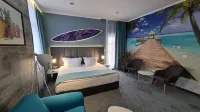 Aqua Hotel