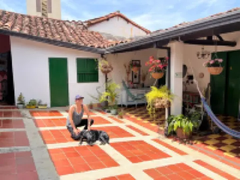 Green Door San Gil فنادق في 