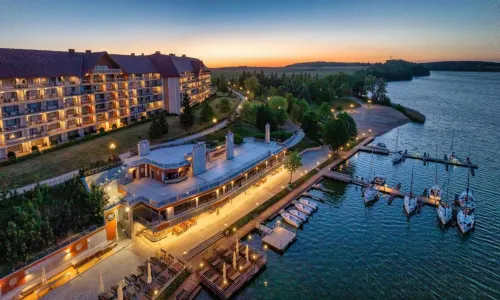 Hotel Gołębiewski Mikołajki