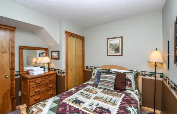 泰勒梅德深溪之陽光地07