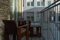 Brik Apartment Hotel