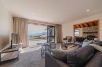Walter Black- Lake Lodge Tekapo Hotels in 