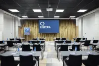 Q Hotel Plus Wrocław - Business