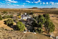 Dellville Country House & Cottages