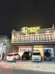 The Bali Hotel - parking