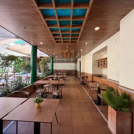 Hostal Rom Familiar