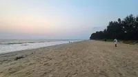 Sukumara Homestay Unique Eco Luxury Mud and Bamboo Beachfront Villa - Villas