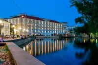 Hydrama Grand Hotel - Parkplatz