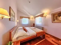 Hotel Trogir Hotels in Trogir