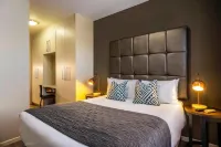 Cag the Hub Bryanston