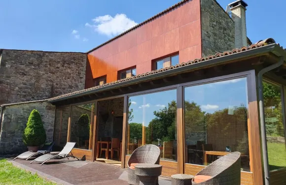 萊斯特多教區牧師