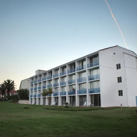 Wilderness Beach Hotel