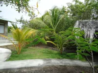 Cartago Bay