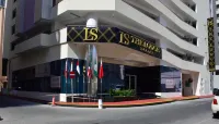 The Lodge Suites - Bãi đậu xe