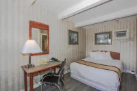 Canadas Best Value Inn Chinook Station