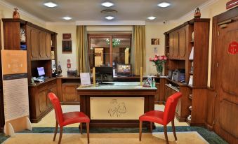 Artemis Hotel