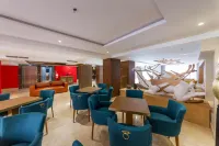 伊本巴圖塔飯店